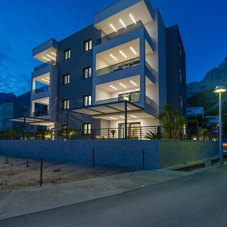 Villa In Promajna Eksteriør billede