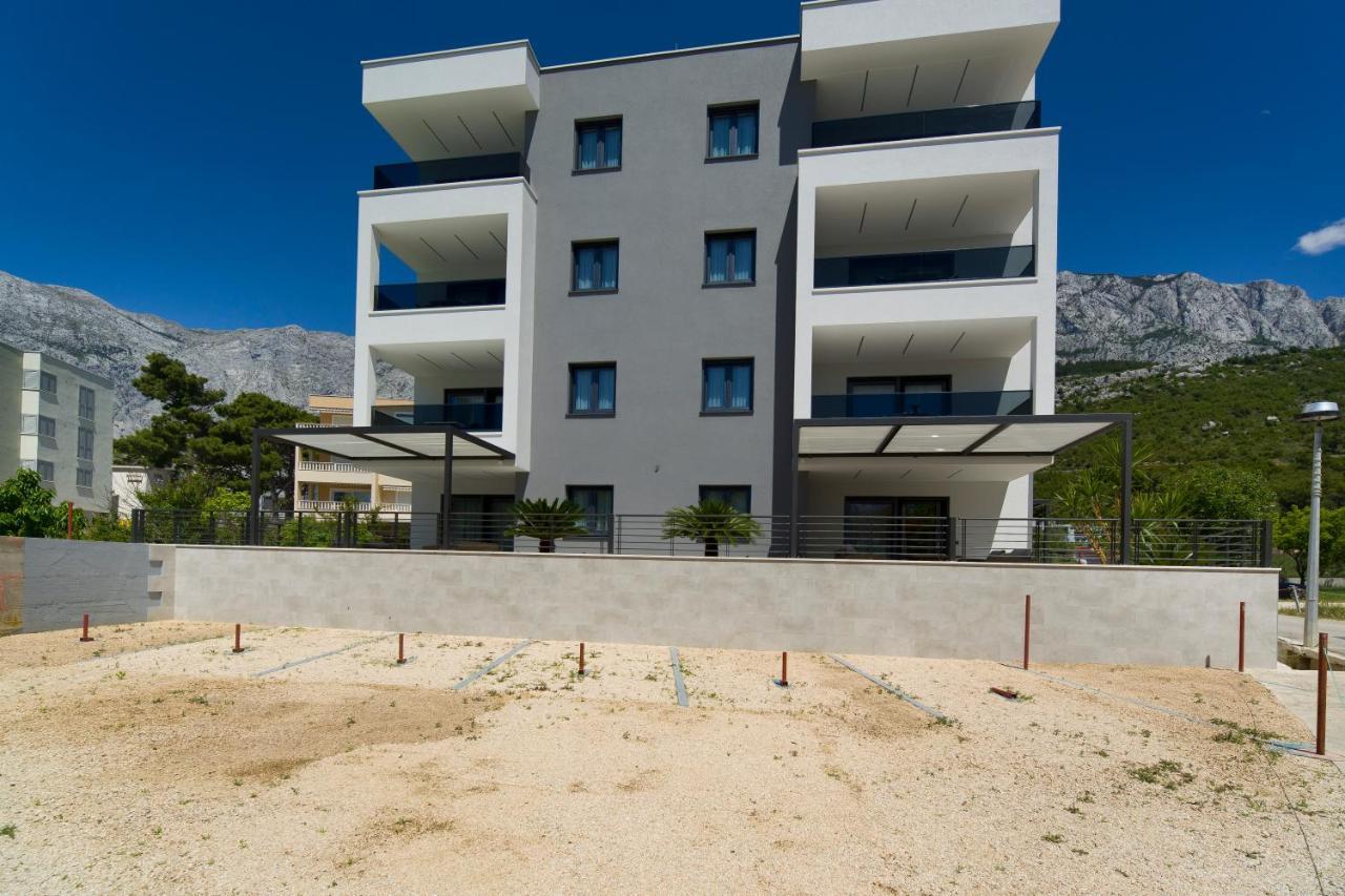 Villa In Promajna Eksteriør billede
